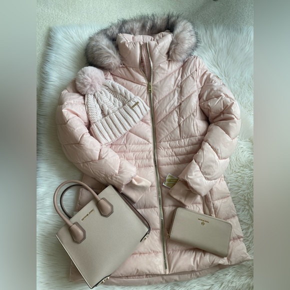 New! Michael Kors coat - Picture 3 of 16